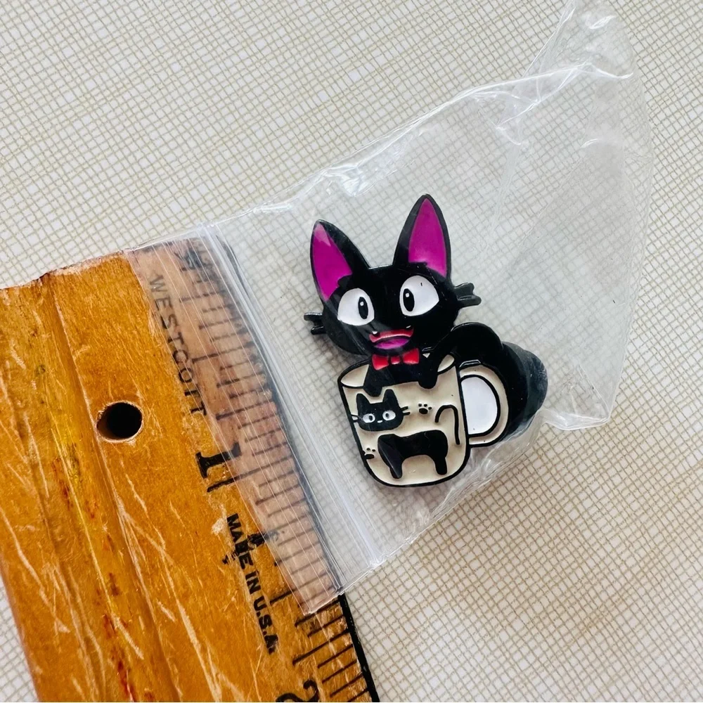JiJi hot kitty coffee mug lapel pin KiKi’s Delivery service